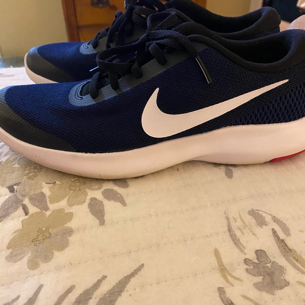 Nike Flex Walking Shoe